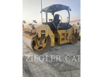 Caterpillar CB66B Smooth Drum Roller Compactor