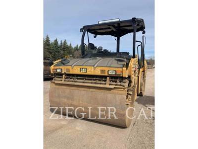Caterpillar CB66B Smooth Drum Roller Compactor