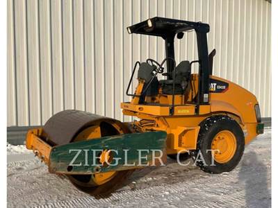 Caterpillar CS433E Smooth Drum Roller Compactor