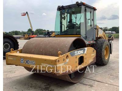 Xcmg CV122PD Smooth Drum Roller Compactor
