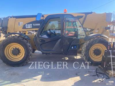 Caterpillar TL1255D Telehandler