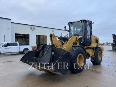 Caterpillar 930 Wheel Loader