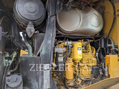 Caterpillar 938M Wheel Loader