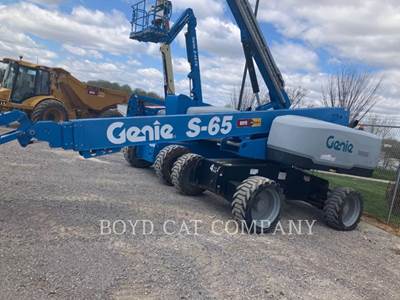 Genie S-65 Boom Lift
