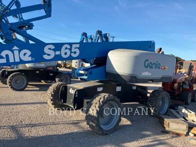 Genie S-65 Boom Lift