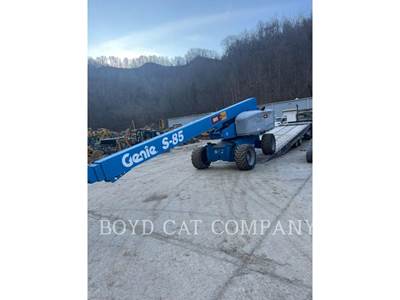 Genie S-85 Boom Lift