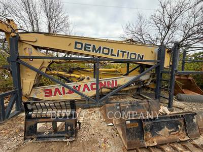 Caterpillar 330CL Excavator