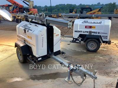 Allmand LITE-NL8 V ALM Light Tower