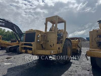 Caterpillar 621B Scraper