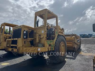 Caterpillar 621B Scraper