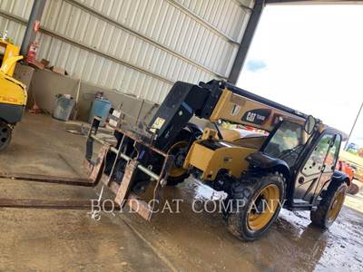 Caterpillar TL943D Telehandler