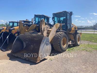 Caterpillar 938M Wheel Loader