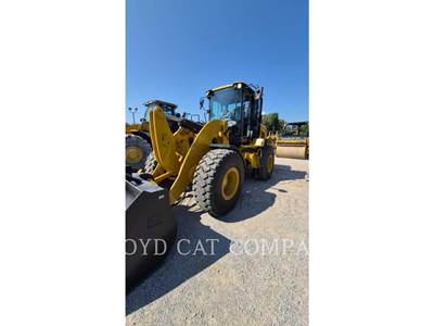 Caterpillar 938M Wheel Loader