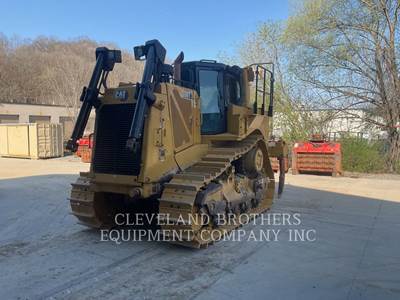 Caterpillar D8T Dozer