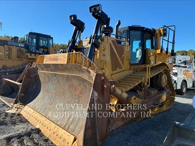 Caterpillar D8T Dozer