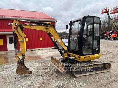 Caterpillar 302.7D CR Excavator