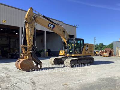 Caterpillar 320 Excavator