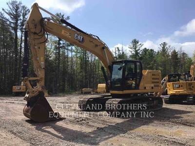 Caterpillar 320 Excavator
