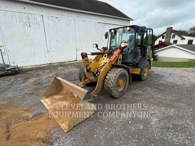 Caterpillar 906 Large Wheel Loader