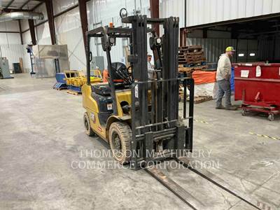 Caterpillar DP25N Forklift