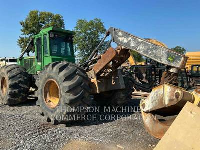 John Deere 784H Skidder
