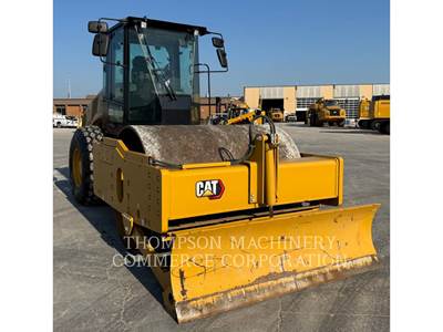 Caterpillar CS68B Smooth Drum Roller Compactor