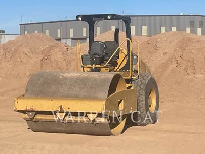 Caterpillar CS56 Asphalt Paver
