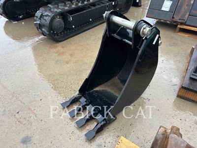 Caterpillar BKT420-18 Bucket