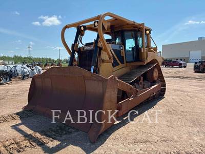 Caterpillar D8T Dozer