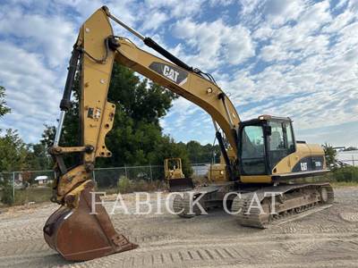 Caterpillar 320D Excavator