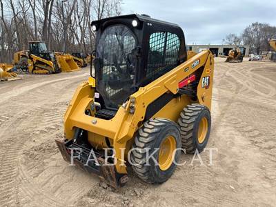 Caterpillar 236D3 Skid Steer