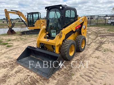Caterpillar 236D3 Skid Steer