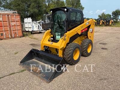 Caterpillar 236D3 Skid Steer