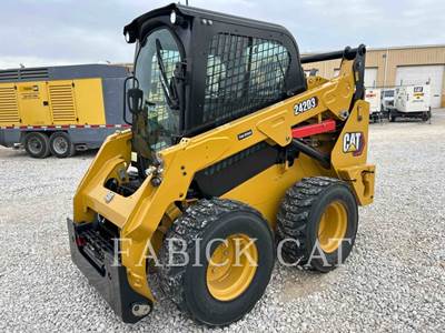 Caterpillar 242D3 Track Skid Steer