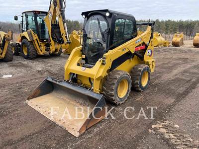 Caterpillar 242D3 Track Skid Steer