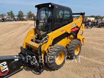 Caterpillar 242D3 Track Skid Steer