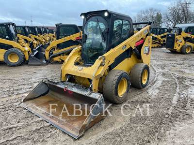 Caterpillar 262D3 Skid Steer