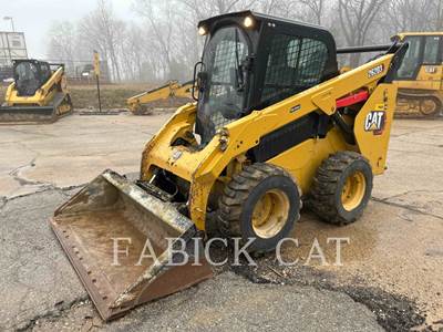 Caterpillar 262D3 Skid Steer
