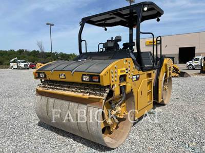 Caterpillar CB13-01 Smooth Drum Roller Compactor