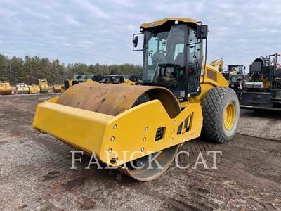 Caterpillar CS10GC Smooth Drum Roller Compactor
