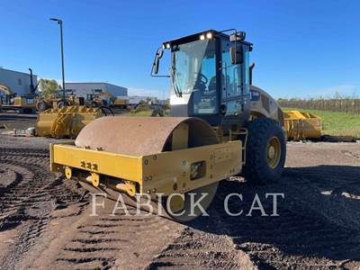 Caterpillar CS56B Smooth Drum Roller Compactor