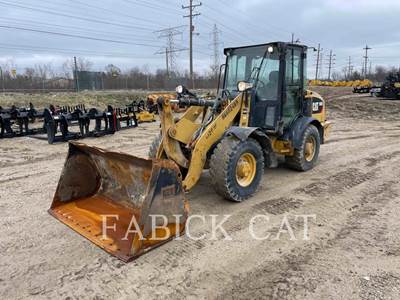 Caterpillar 906M Wheel Loader