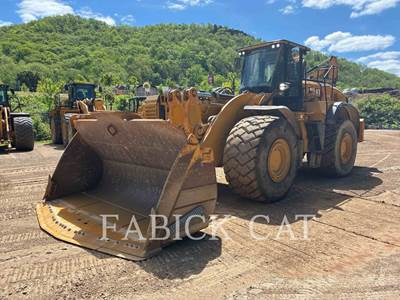 Caterpillar 982M Wheel Loader