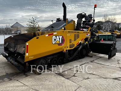 Caterpillar AP-1055 Asphalt Paver