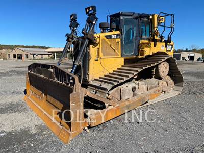 Caterpillar D6T Dozer