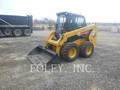 Caterpillar 236D3 Skid Steer