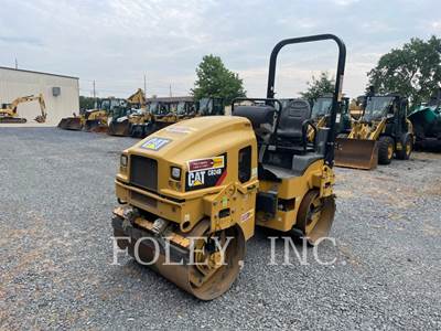 Caterpillar CB24B Tandem Vibratory Roller Compactor