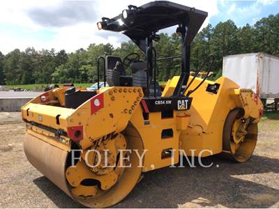 Caterpillar CB54 Tandem Vibratory Roller