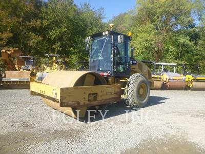 Caterpillar CS56B Smooth Drum Roller Compactor