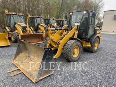 Caterpillar 906M Wheel Loader